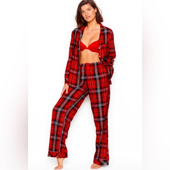 NWT Victoria’s Secret Cotton Printed Flannel Long PJ Set in Size Medium - Picture 7 of 14